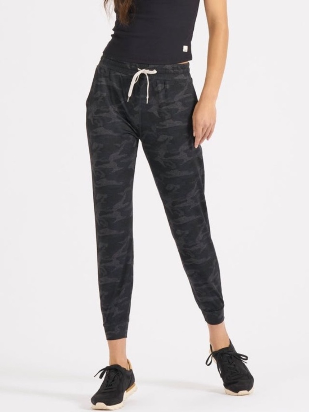 Vuori Performance Jogger Sweatpants Black/Grey Camo Size Small